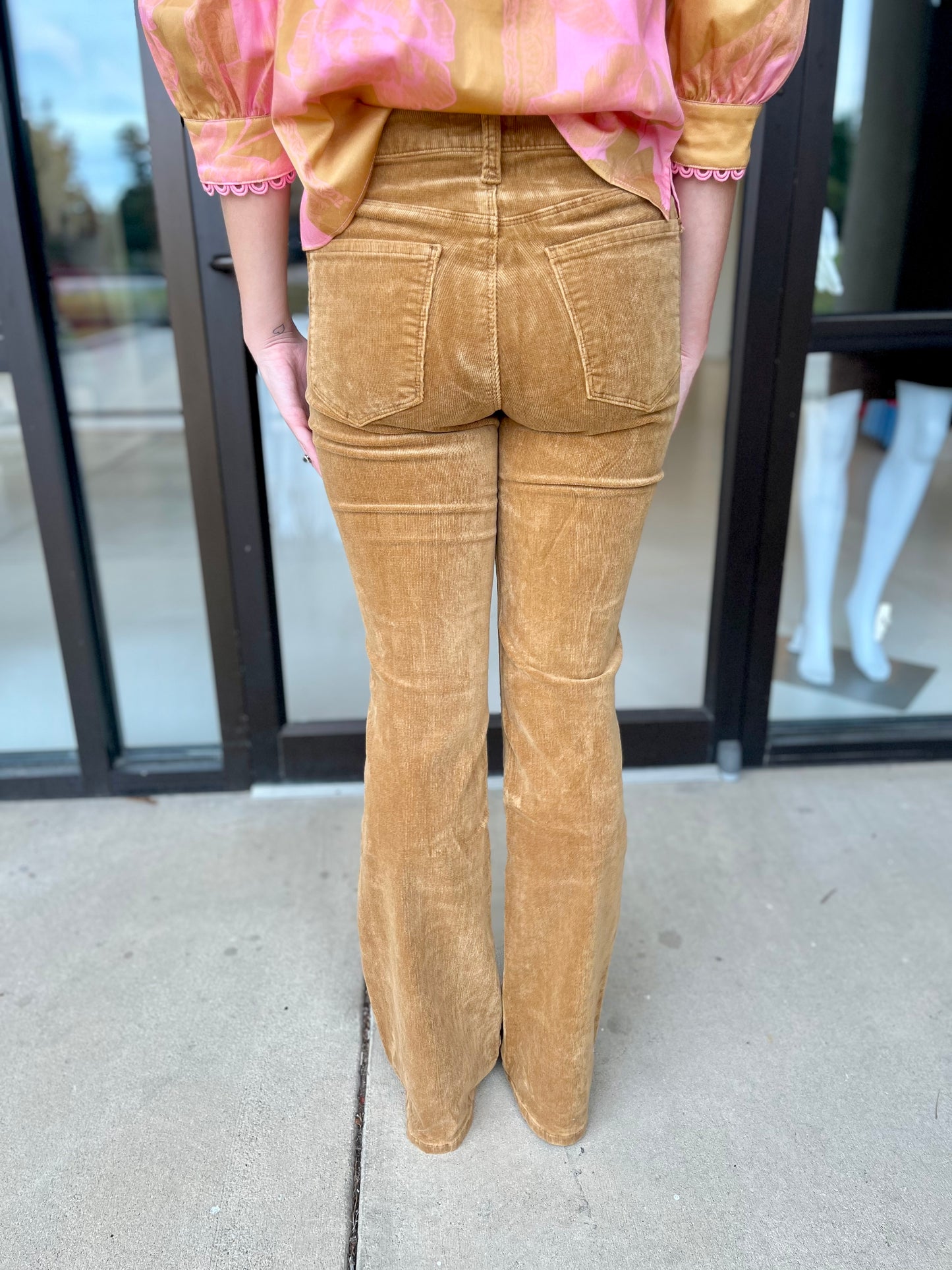 KUT Ana High Rise Fab Ab Flare- Camel