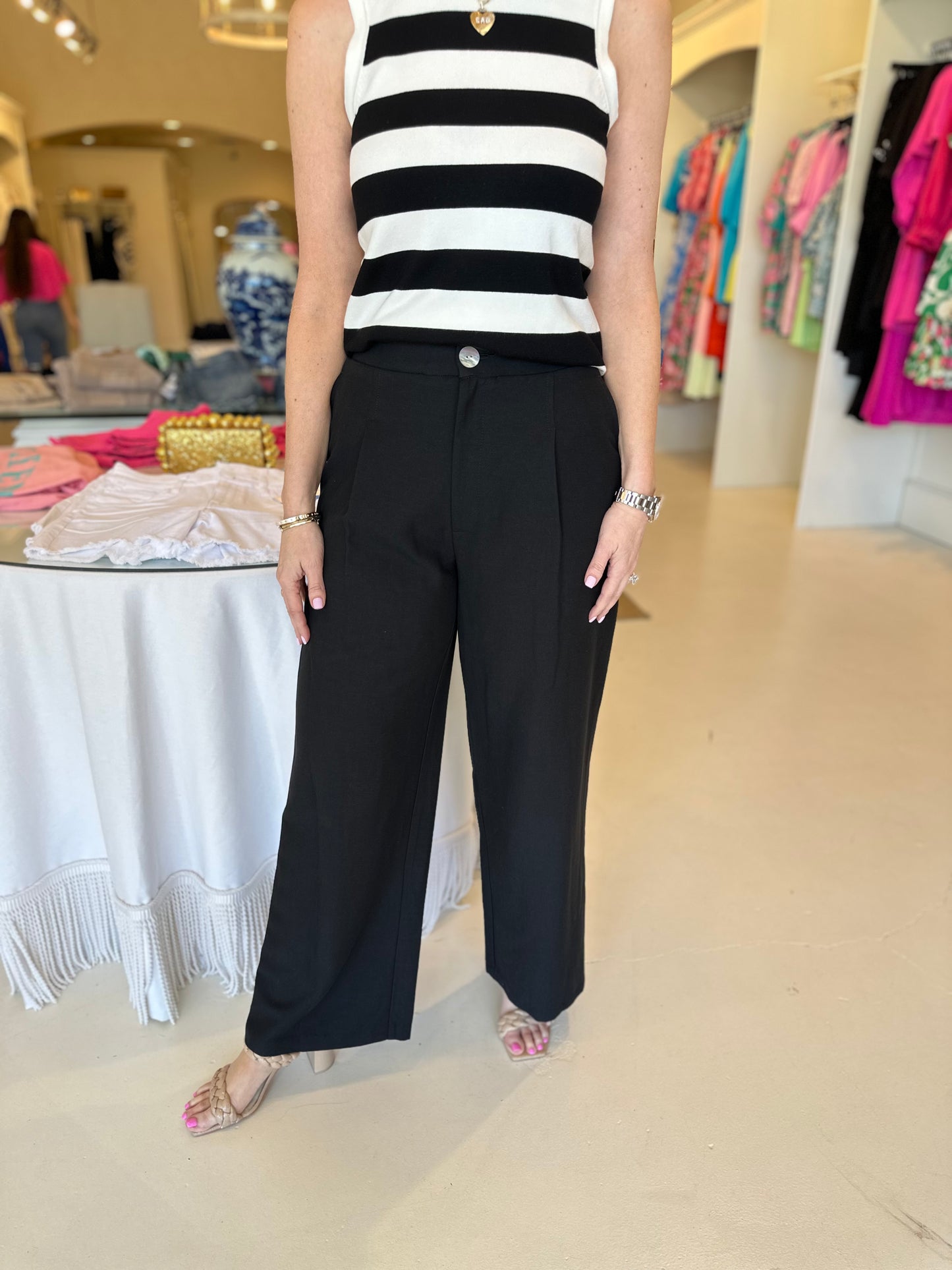 Karen Kane High Wasted Pleated Pants