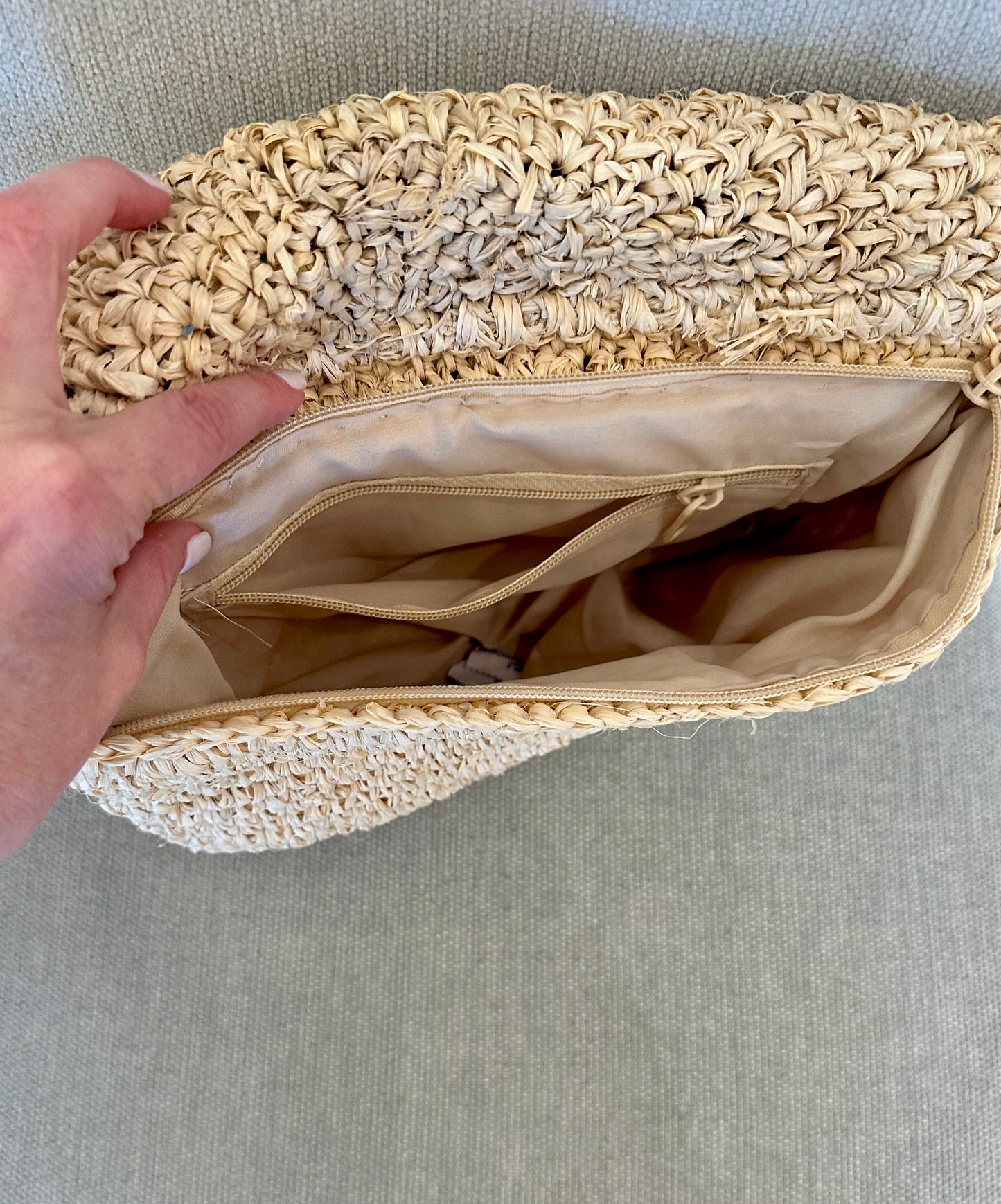 Lark Clutch
