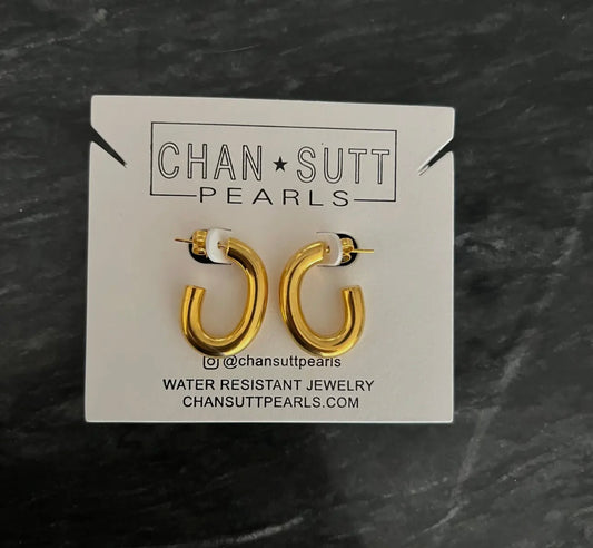 Chan Sutt Pearls Oval Hoops