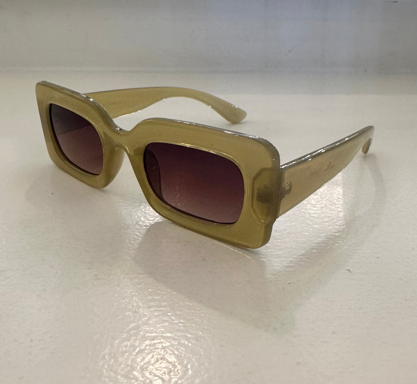 Women’s Rectangular Sunglasses Assorted Colors