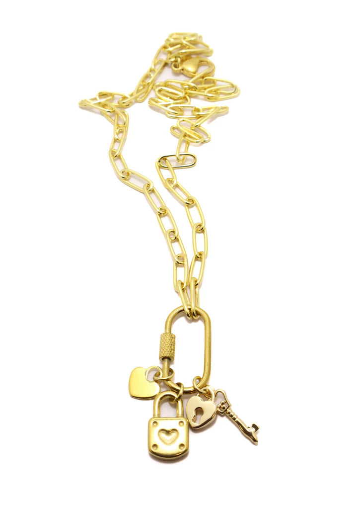Betsy Pittard Designs Marren Lock & Key Necklace