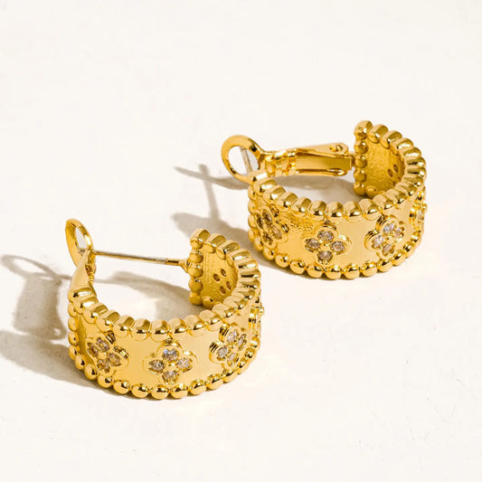 EAB Favorites Ismael Vintage Floral Hoop Earring - Yellow Gold