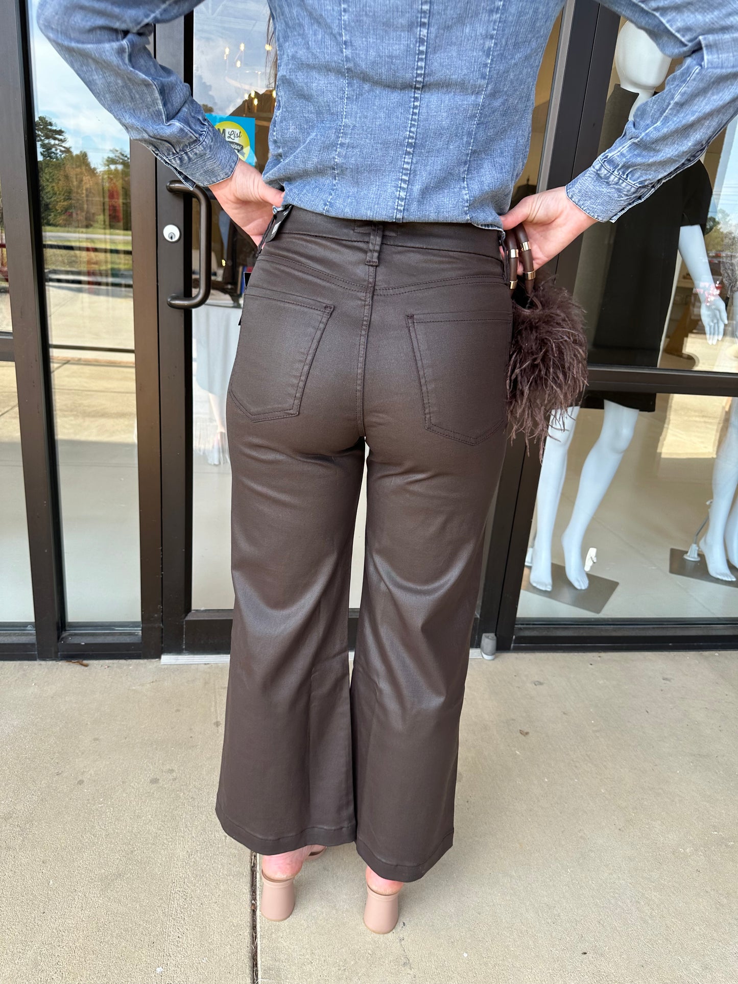 KUT Meg High Rise Fab Ab Wide Leg- Chocolate