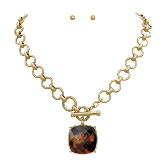 Tortoise Stone Bead Toggle Clasp Necklace