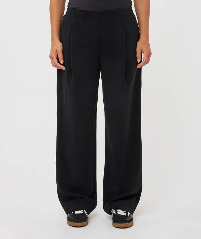 Esqualo Modal Pleated Trouser - Black