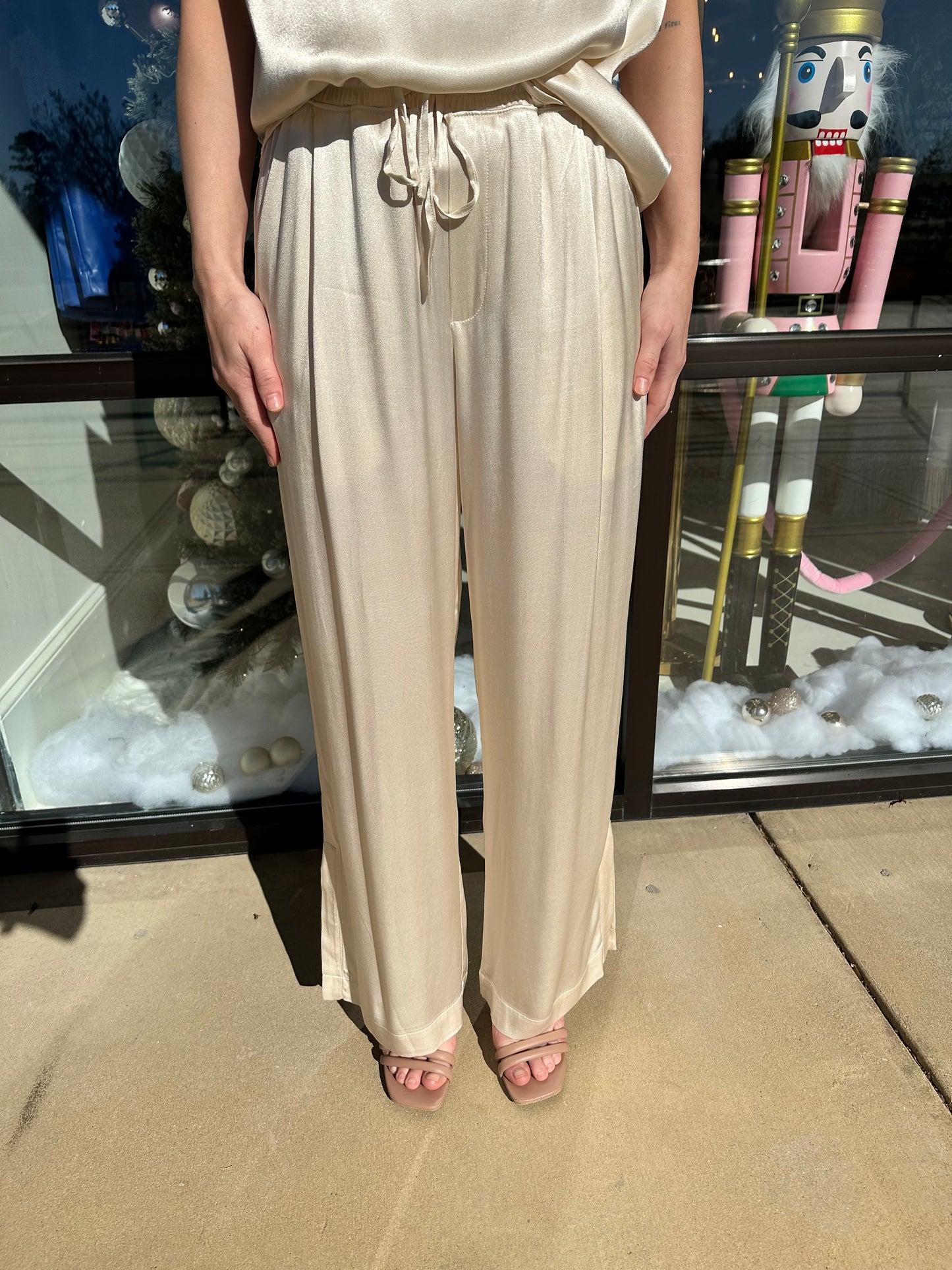 Melissa Nepton Lorene Wide Leg Pant- Platinum