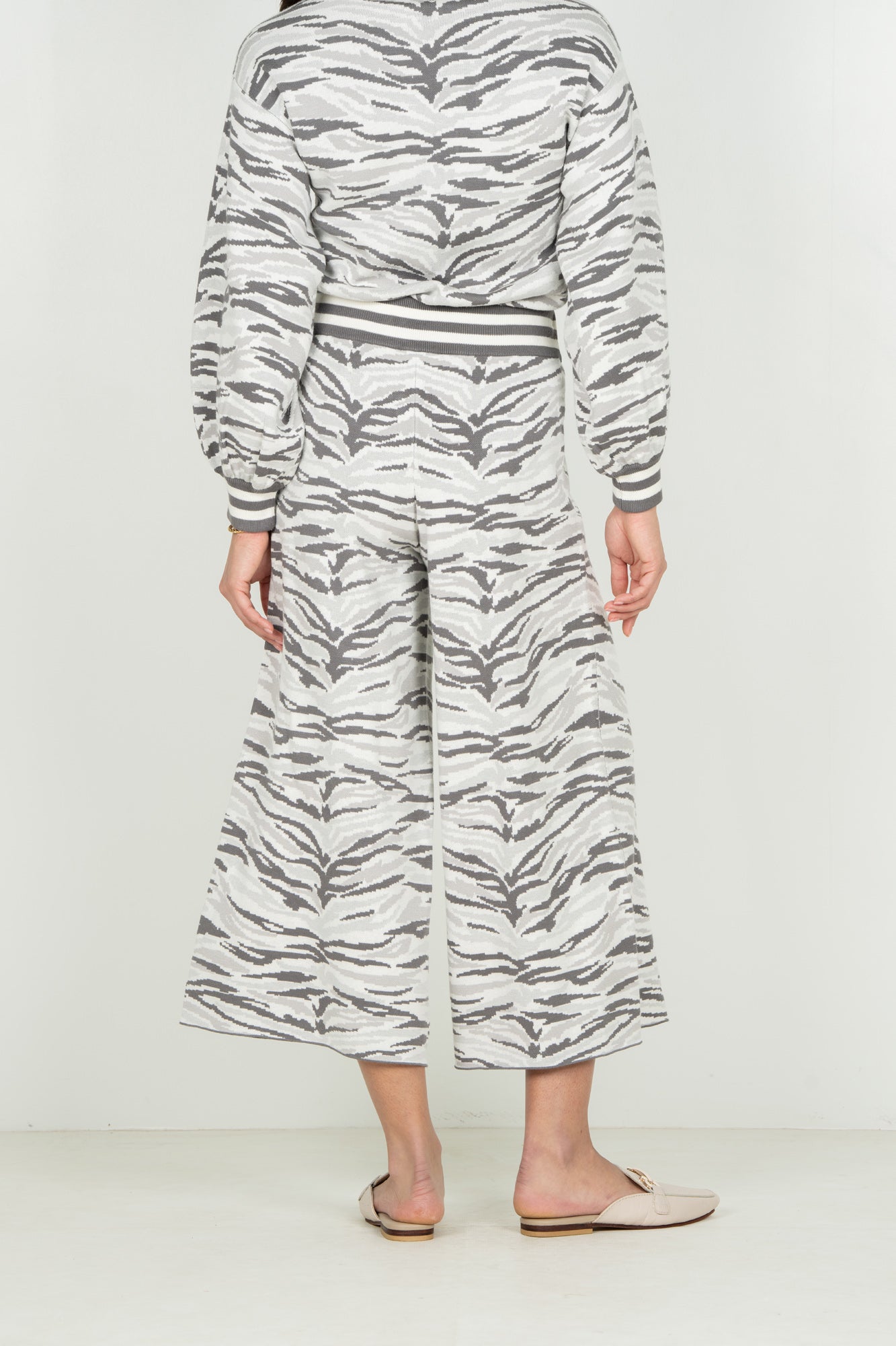 Emily McCarthy Teddy Crop Trouser - Wild Marble