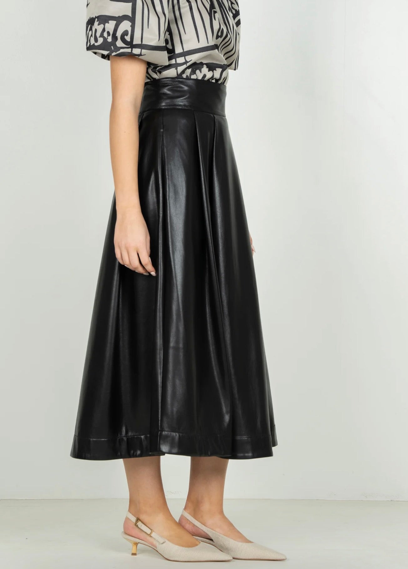 Emily McCarthy Dotty Skirt - Black