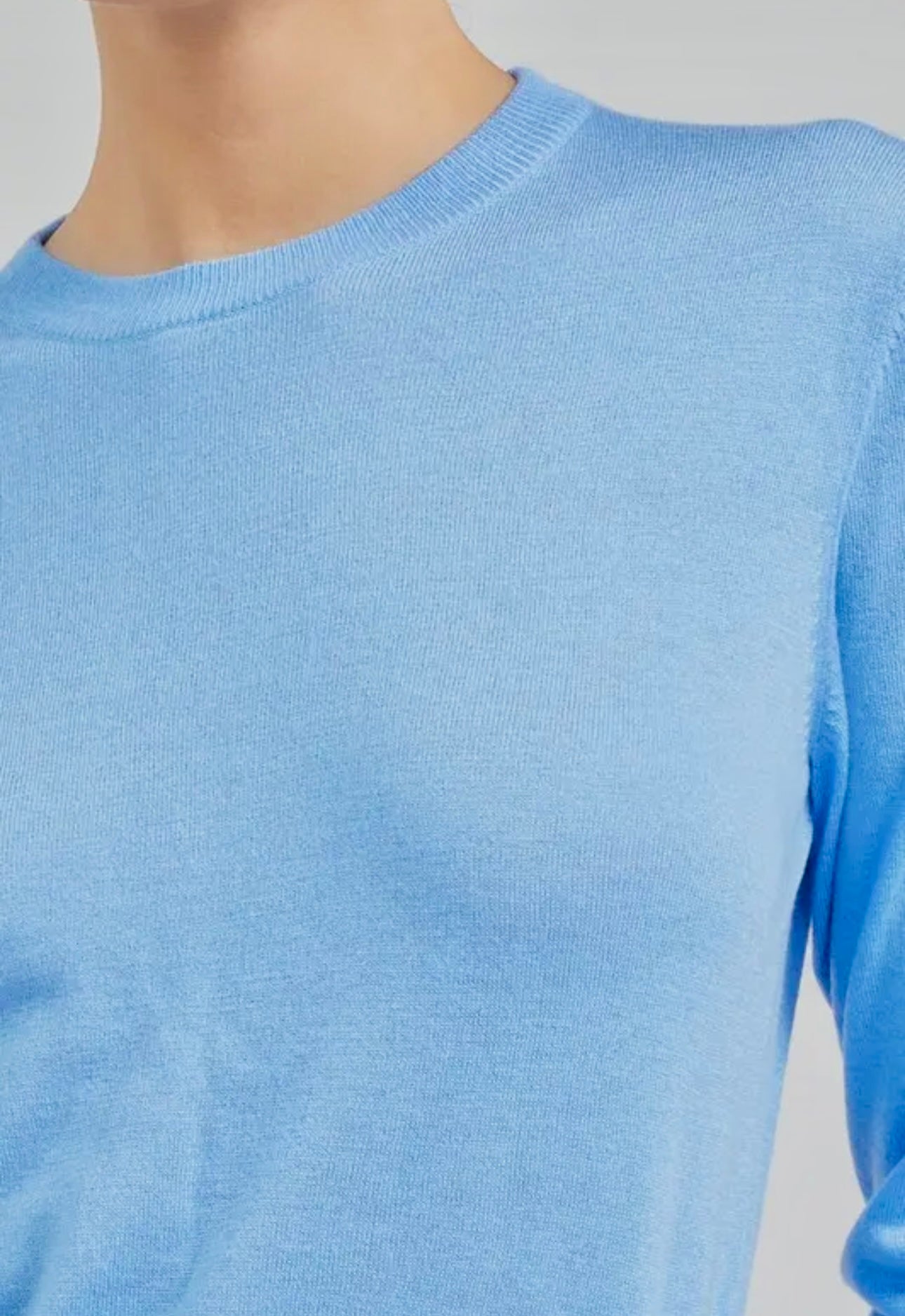 Current Air Round Neck Sweater Blue