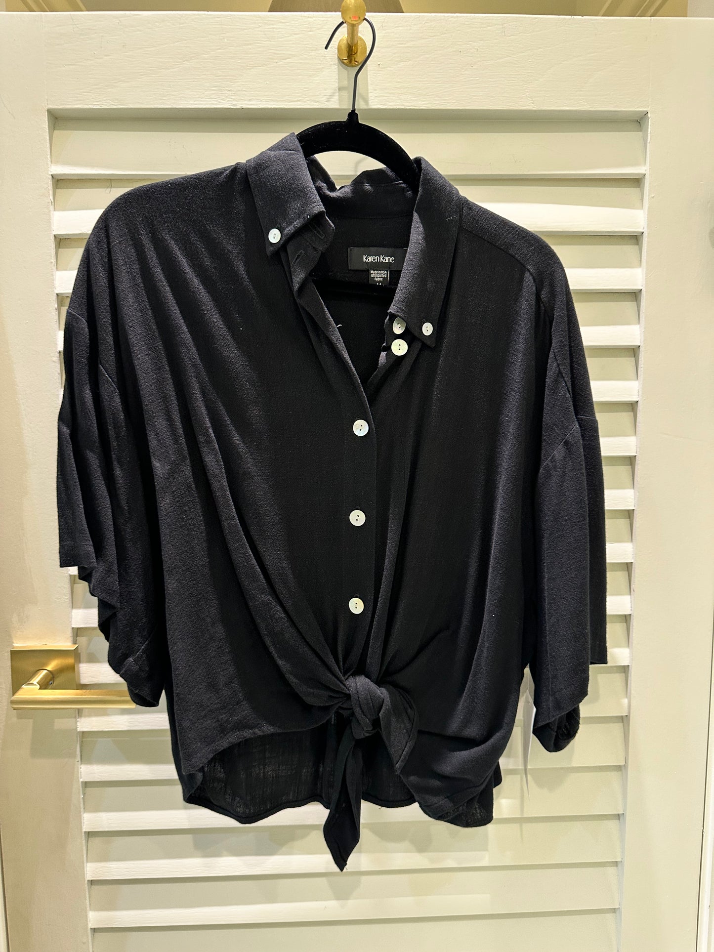 Karen Kane black top