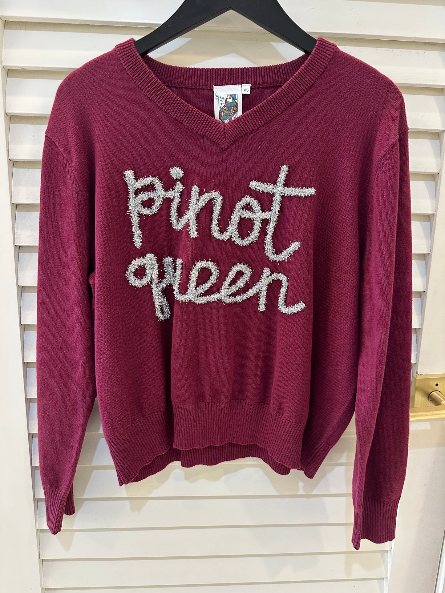 Queen of Sparkles Pinot Queen