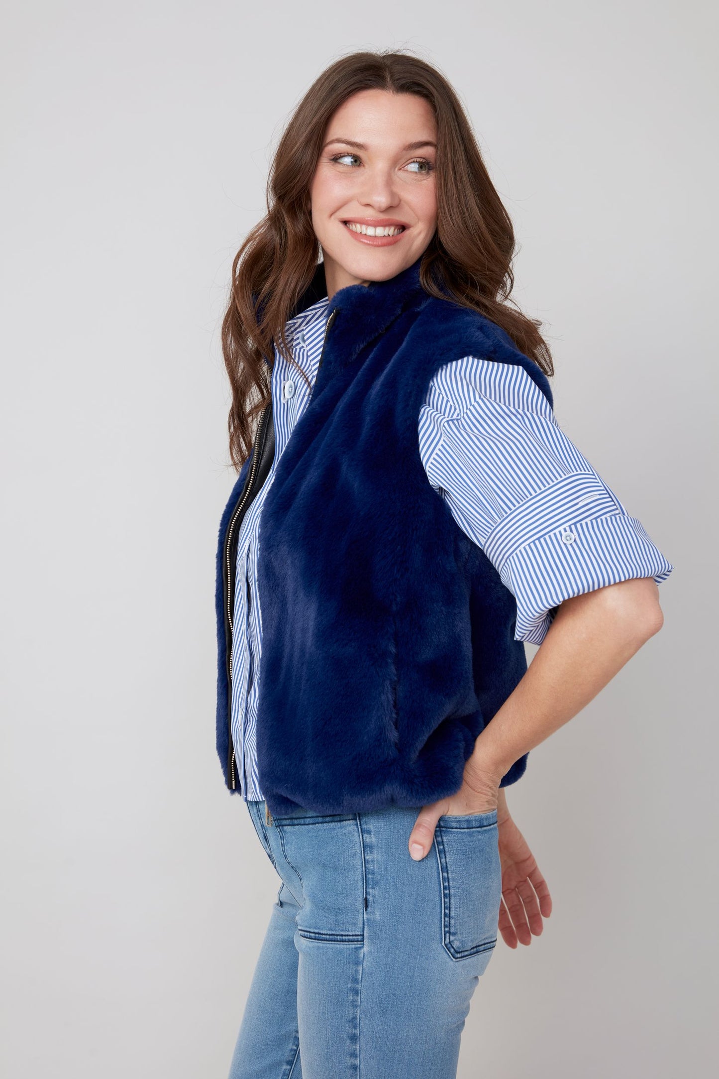 Renuar Knit Vest - Navy Blue