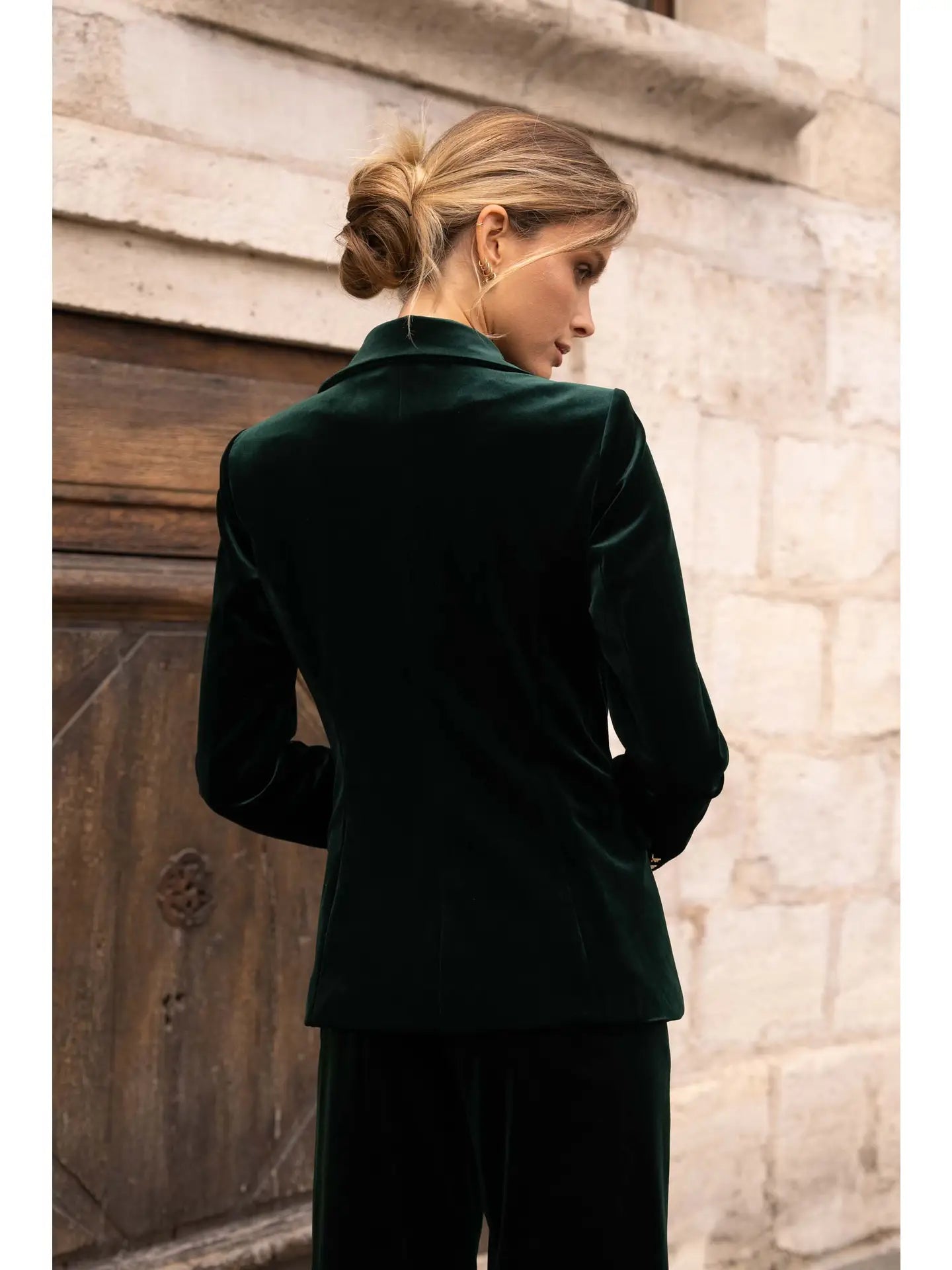 Double-Breasted Velvet Blazer w/ Gold Buttons - Green