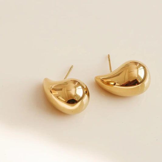 EAB Favorites Colette Large Huggie Drop Earring - Yellow Gold