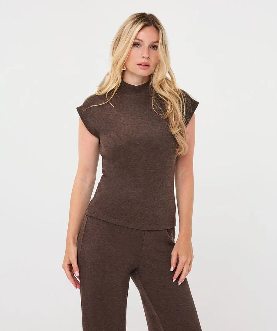 Esqualo Sleevelss Mockneck Sweater- Cacao